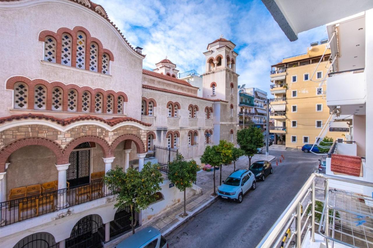 Bright Apartment In Piraeus Bagian luar foto